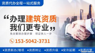 应采儿郑希怡逛街被偶遇，打扮少女豪购奢侈包包，热情与网友合影