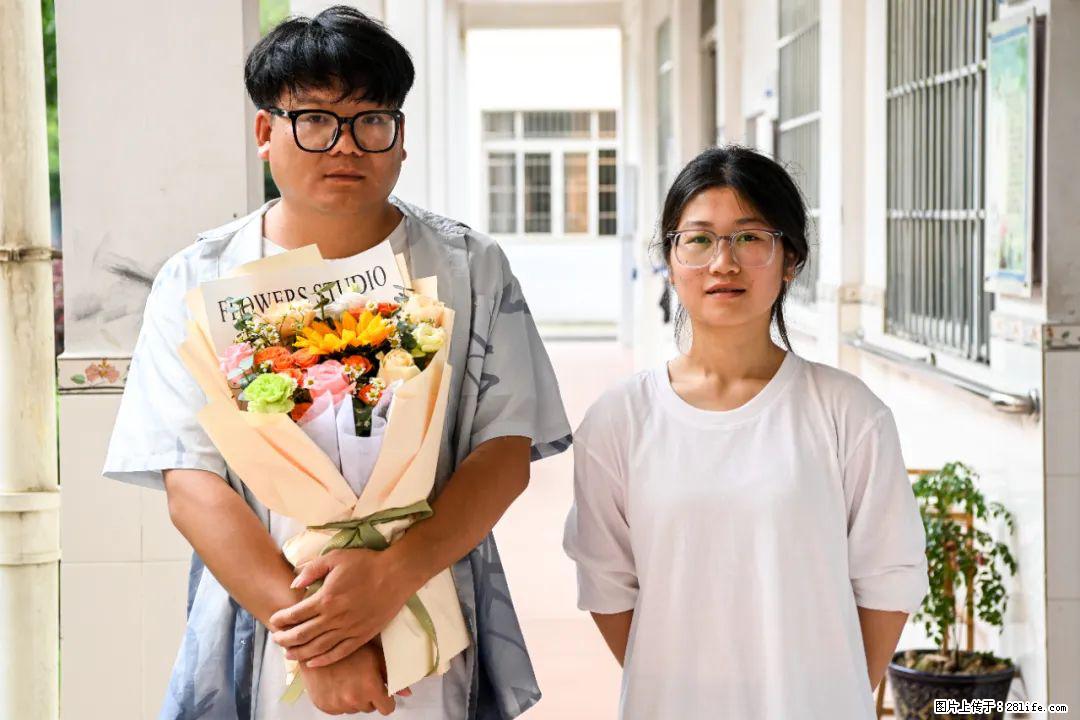 全网追的“扁担女孩”,找了一份暑假工,时薪12元 - 无锡生活资讯 - 无锡28生活网 wx.28life.com